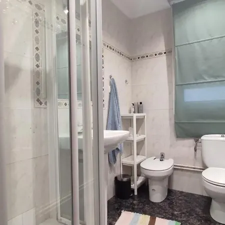 Acogedora habitación céntrica, con wifi GRATIS 2 Maison d'hôtes